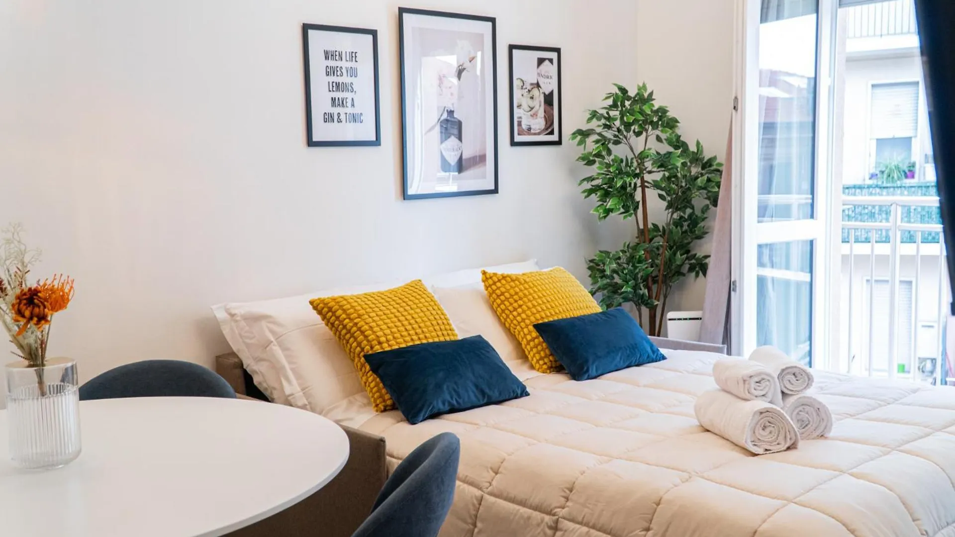 Apartment Milanosuite Citylife Sansiro Italy